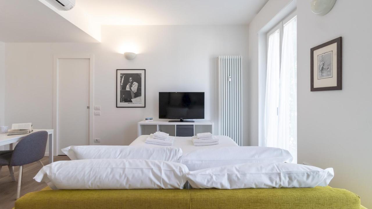 Italianway - Caterina Da Forli 6 Lägenhet Milano Exteriör bild